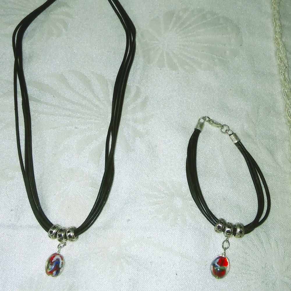 Juego de gargantilla y pulsera